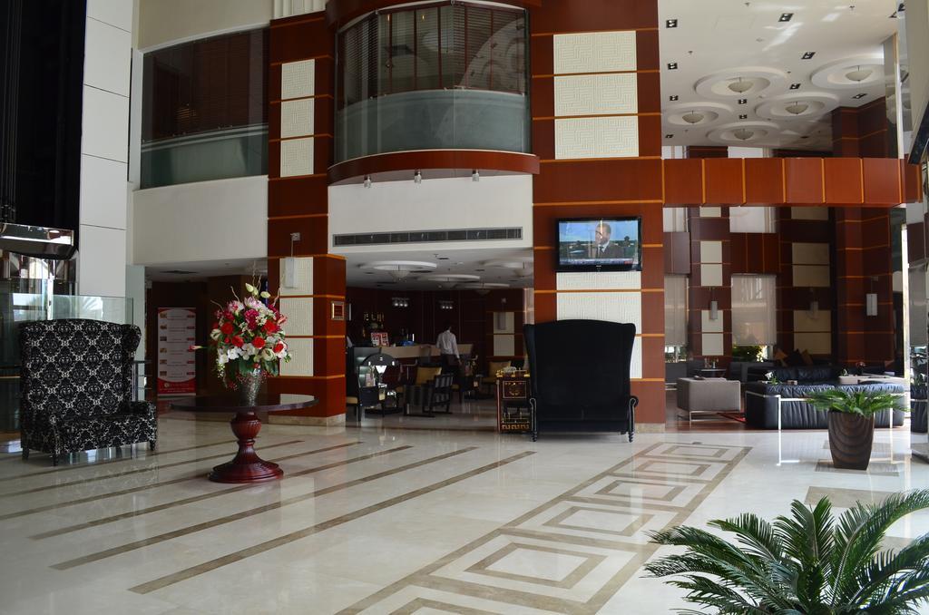 Ramada By Wyndham Al Khobar Hotel Exterior foto
